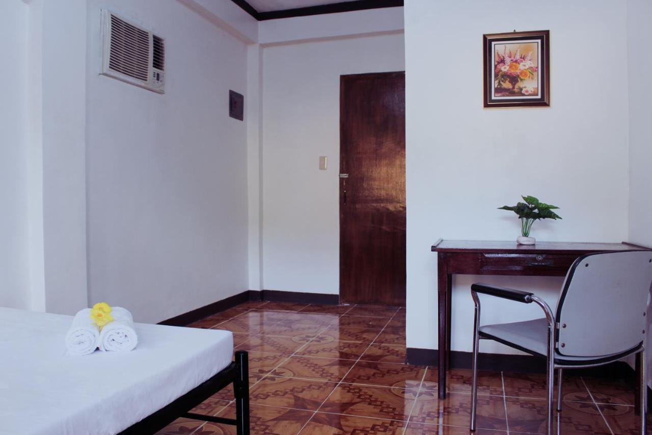 Angel Gabriel Homestay コロン エクステリア 写真